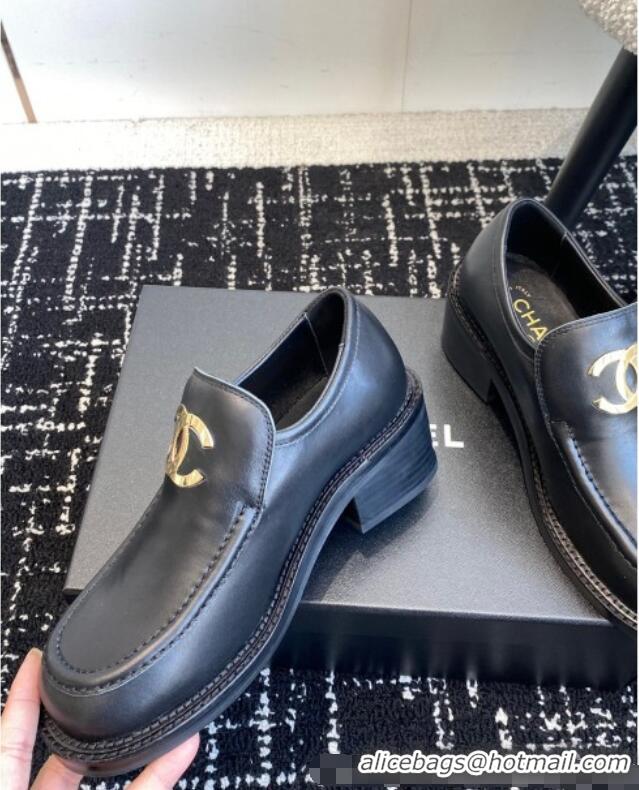 Top Quality Chanel Calfskin Loafers with Metal-Tone CC G39602 Black 2025