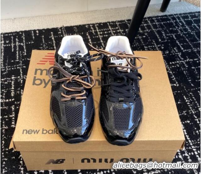 Trendy Design New Balance X Miu Miu 530 SL sneakers in patent leather and mesh Black 1228007