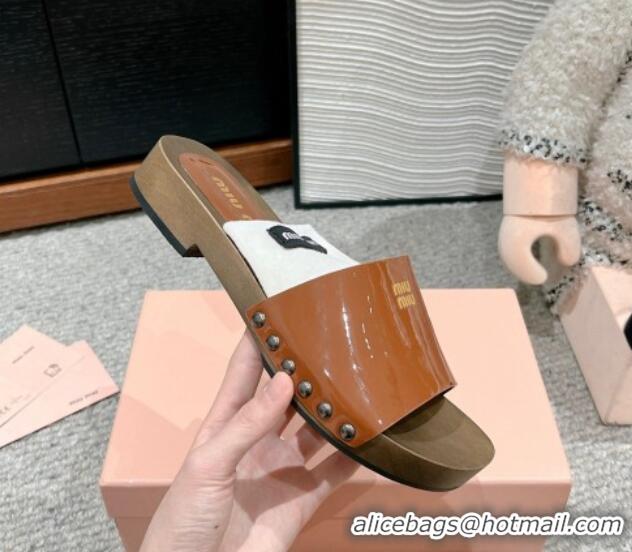 Charming Miu Miu Socks Patent Leather Slides Sandal Brown 1228022