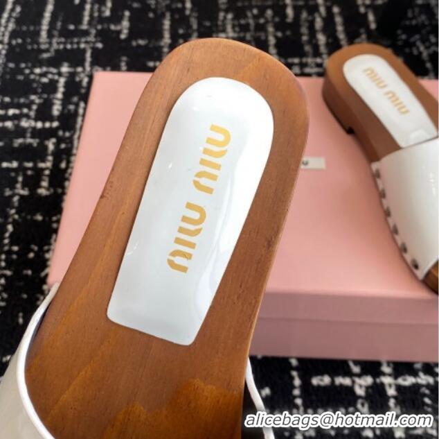 Stylish Miu Miu Patent Leather Slides Sandal White 1228024