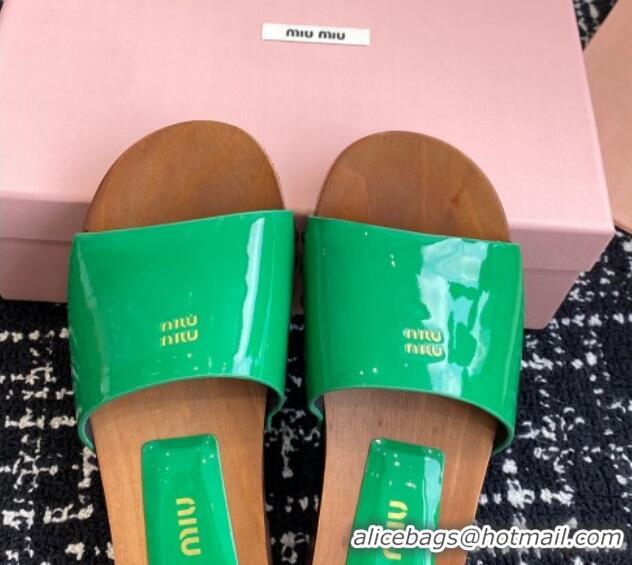 Classic Hot Miu Miu Patent Leather Slides Sandal Green 1228028