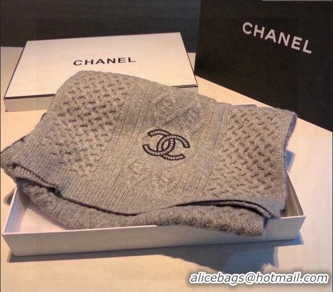 Luxurious Chanel Houndtooth Cashmere Knit Long Scarf 35x195cm CH102109 Grey 2024