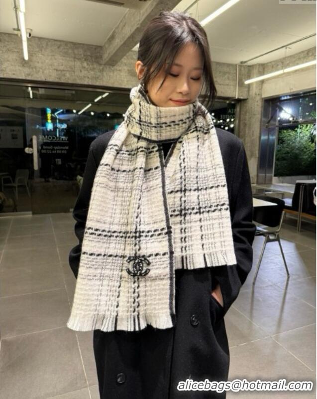 Big Discount Chanel Long Scarf CH121111 White 2024