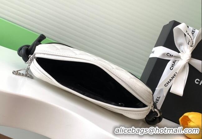 Famous Brand Chanel Quilted Calfskin Leather Hobo Bag with Maxi CC AS6328 White/Black 2025