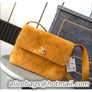 Trendy Design Chanel Vintage Suede Flap Bag with Wide Strap A99935 Yellow 2025