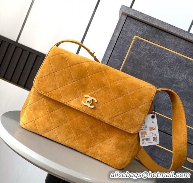 Trendy Design Chanel Vintage Suede Flap Bag with Wide Strap A99935 Yellow 2025