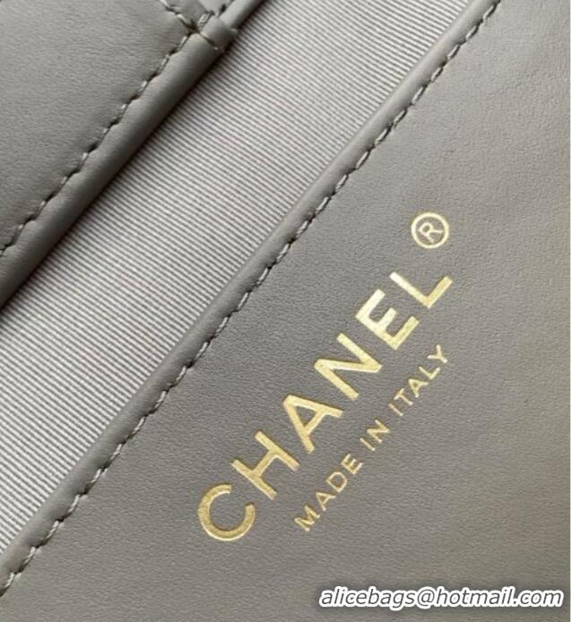 Classic Specials Chanel Quilted Suede Hobo Chain Bag AS5303 Grey 2025