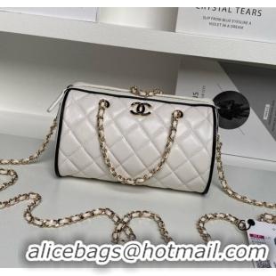 Reasonable Price Chanel Lambskin Clutch with Chain AP4515 White/Black 2025