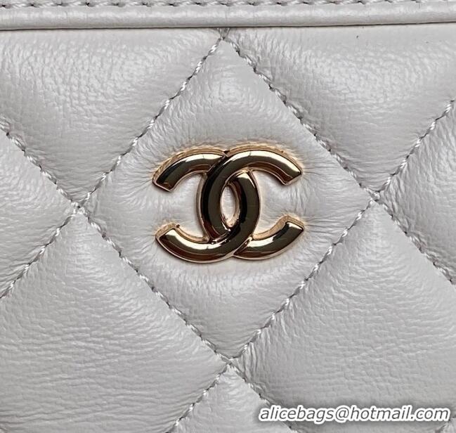 Reasonable Price Chanel Lambskin Clutch with Chain AP4515 White/Gold 2025