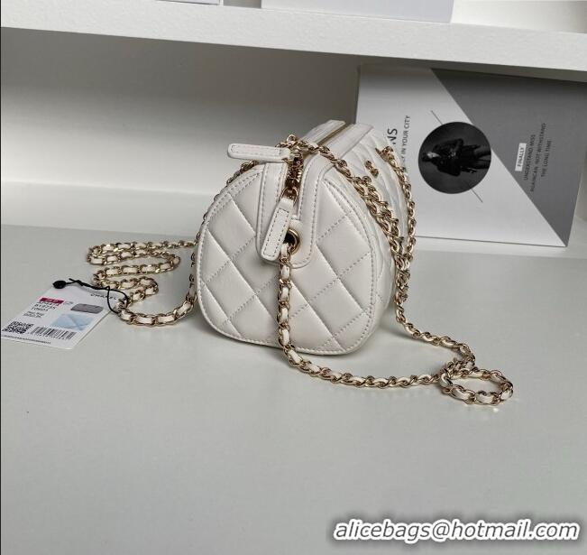 Reasonable Price Chanel Lambskin Clutch with Chain AP4515 White/Gold 2025