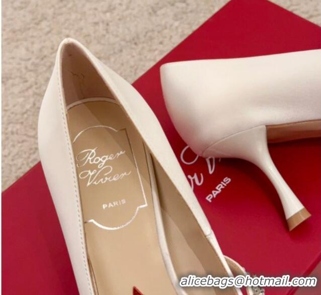 Pretty Style Roger Vivier Efflorescence Mary Jane Pumps 6.5cm in satin with flora strass buckle White 0225001