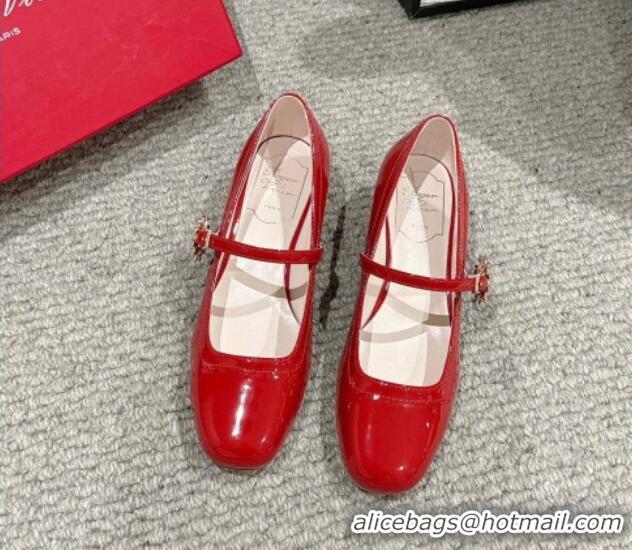 Grade Quality Roger Vivier Très Vivier Mary Janes Pumps 2.5cm in patent leather with flower buckle Red 0225004