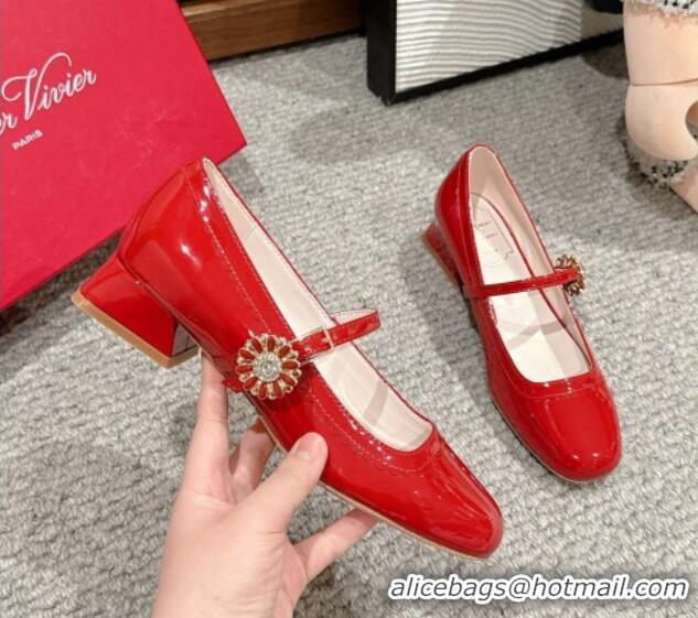 Grade Quality Roger Vivier Très Vivier Mary Janes Pumps 2.5cm in patent leather with flower buckle Red 0225004