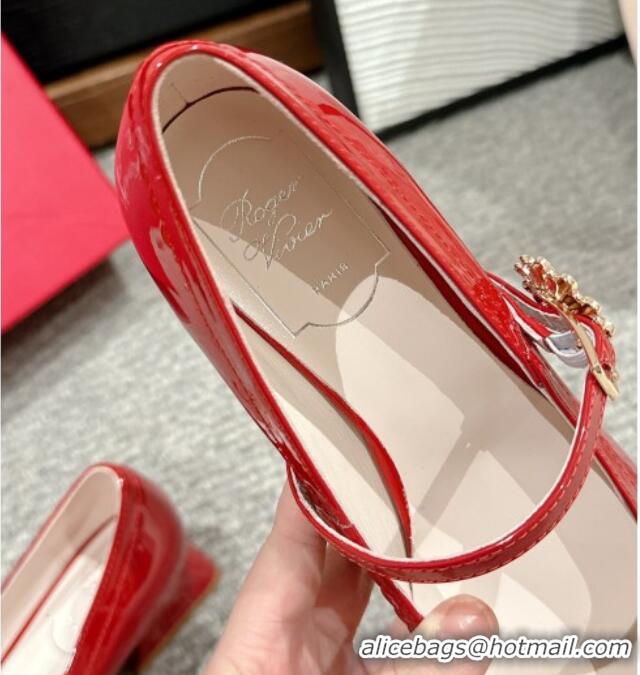 Grade Quality Roger Vivier Très Vivier Mary Janes Pumps 2.5cm in patent leather with flower buckle Red 0225004