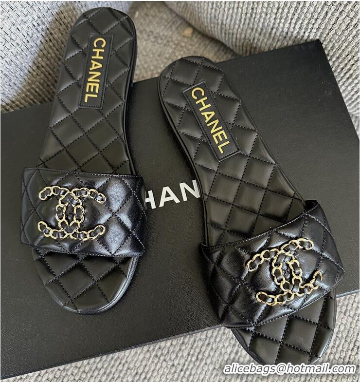 ​Famous Brand Chanel Lambskin Flat Slides Sandal With Chain CC Logo 72205 Black