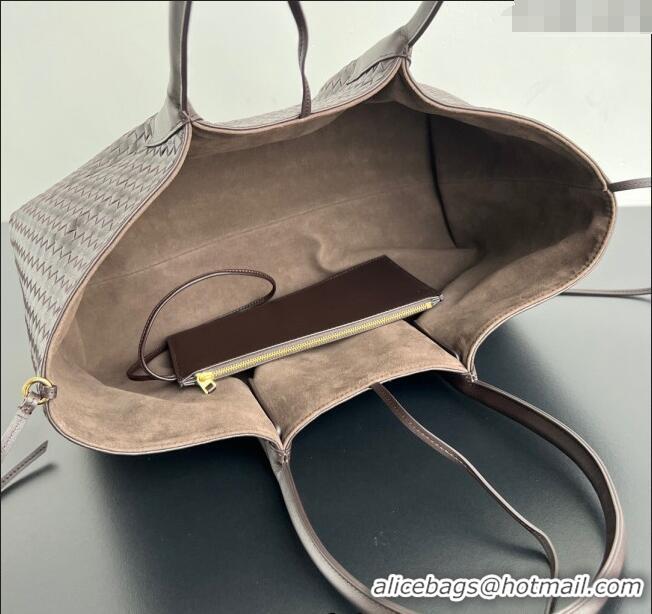 Famous Brand Bottega Veneta Medium Pinacoteca Tote Bag in Intrecciato Leather 817166 Fondant Brown 2025