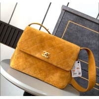 Trendy Design Chanel Vintage Suede Flap Bag with Wide Strap A99935 Yellow 2025