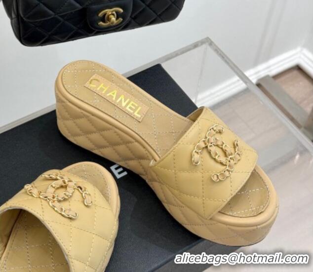 Grade Chanel Quilted Lambskin Wedge Slides Sandal 6.5cm with Chain CC Beige 2025 CH030318