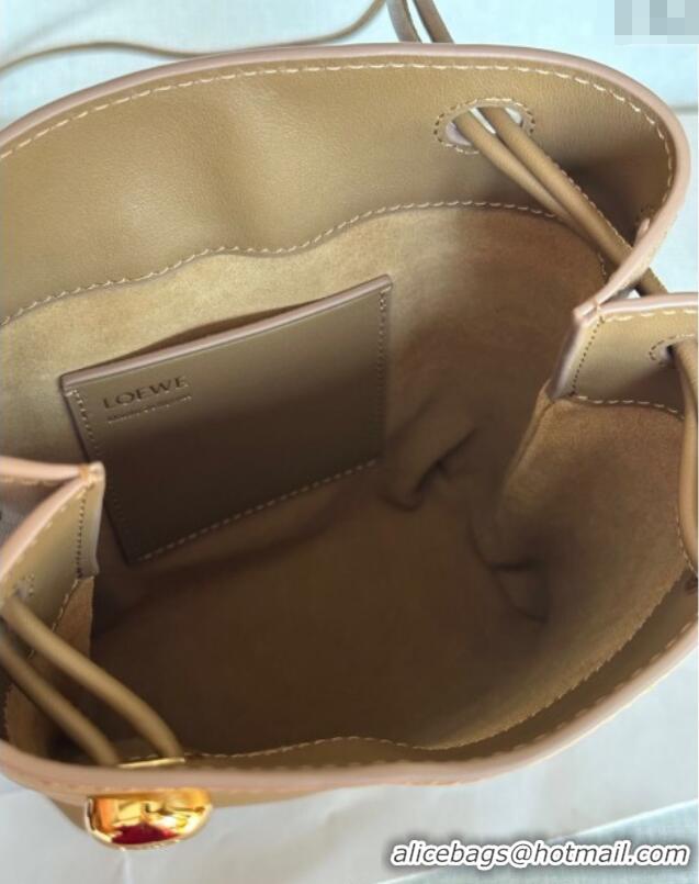 Big Discount Loewe Pebble pouch Mini Bag in Smooth Calfskin 9531 Oak Brown 2025