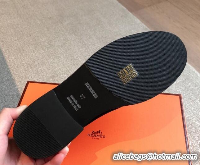 Shop Duplicate Hermes Hot Loafers in Suede with Oversized Kelly Buckle Black 0226078