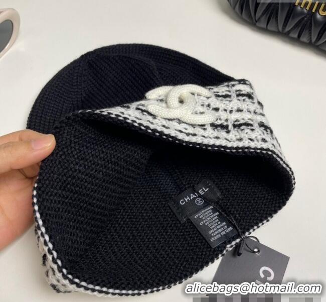 Good Taste Chanel Knit Hat with Maxi CC 1129 Black/White 2024